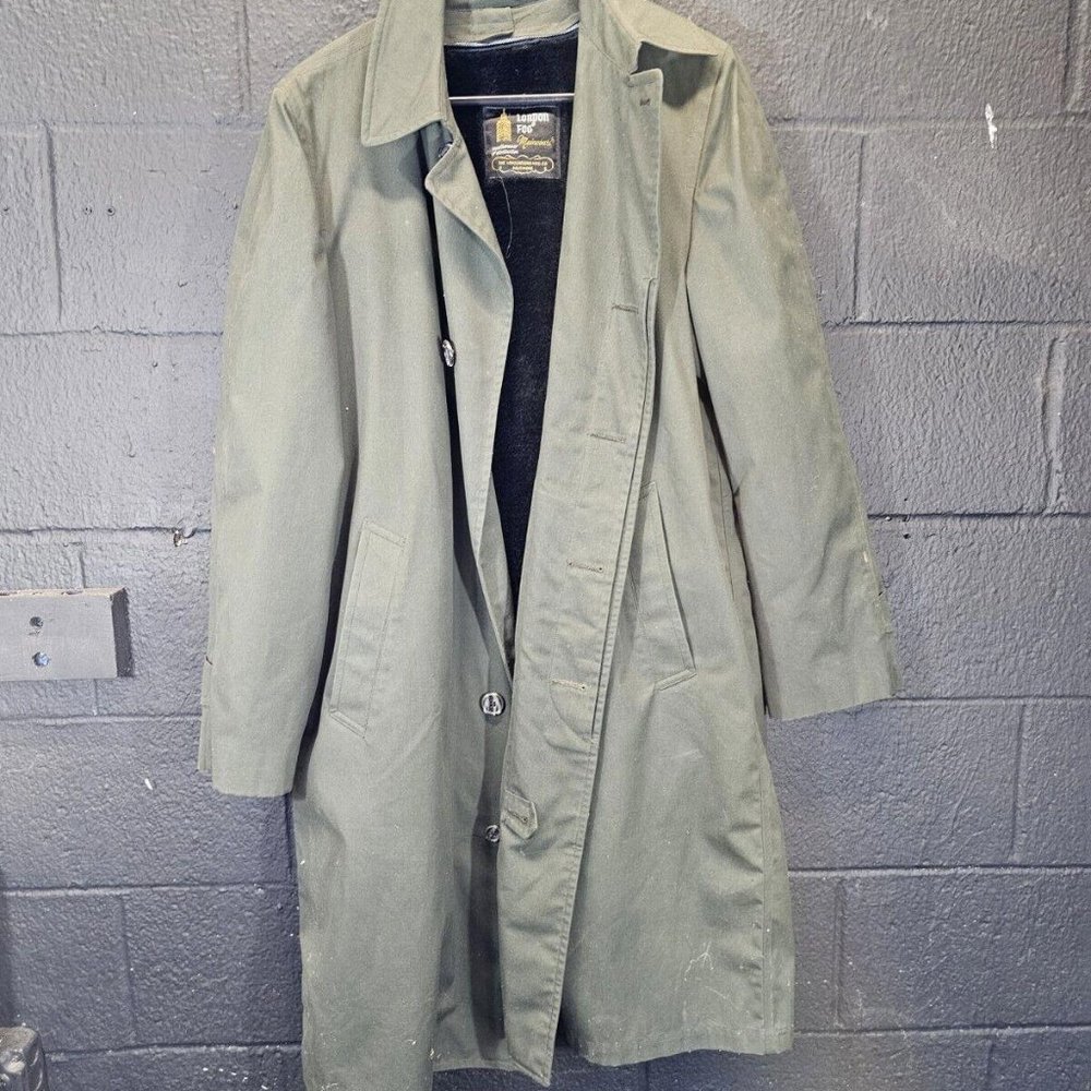 Vintage London Fog Large Trench Coat Women’s Removable Liner Excellent 38L